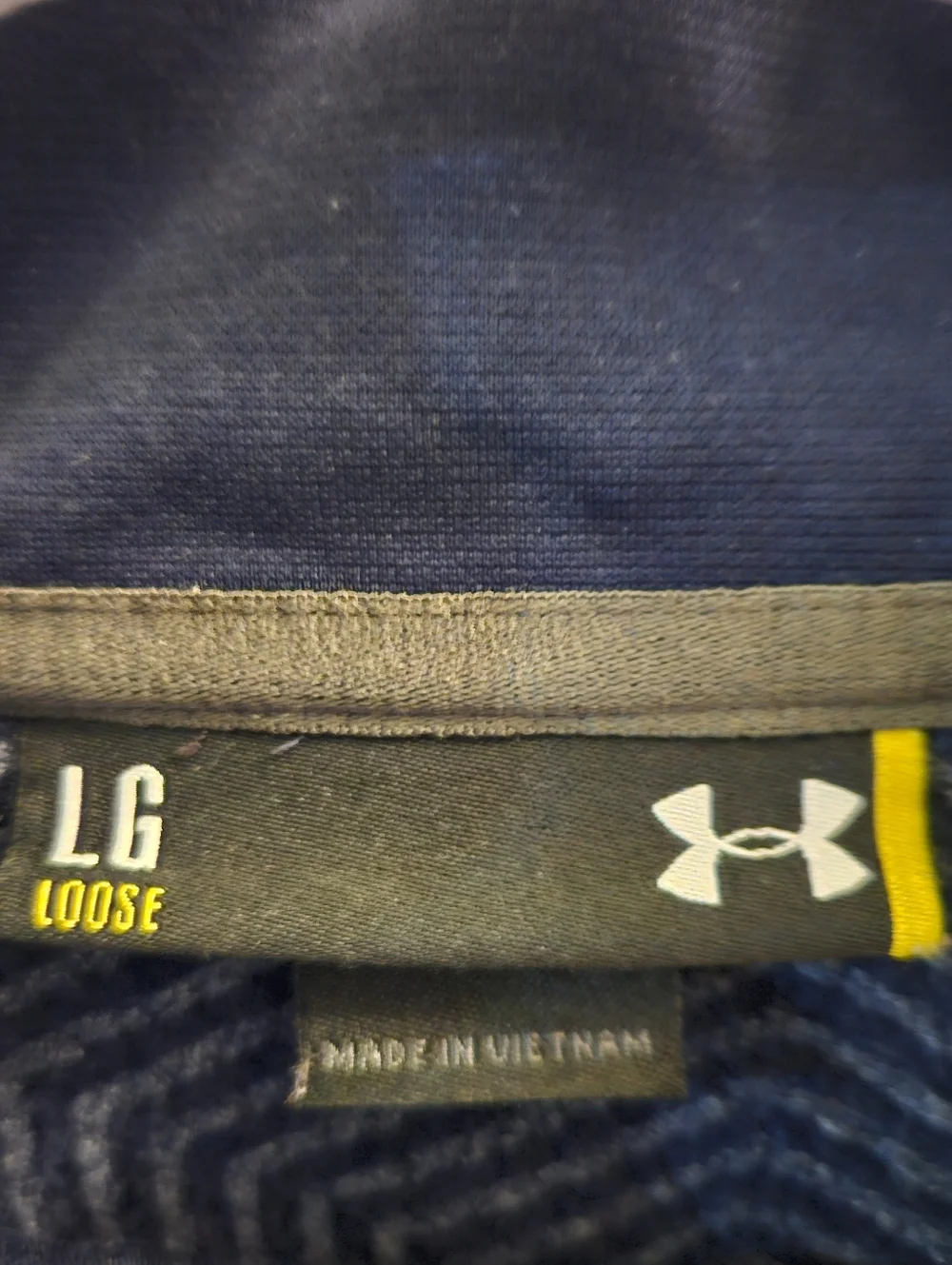 Notre Dame Under Armour Men's Full Zip Jacket (Sz Lg Loose)